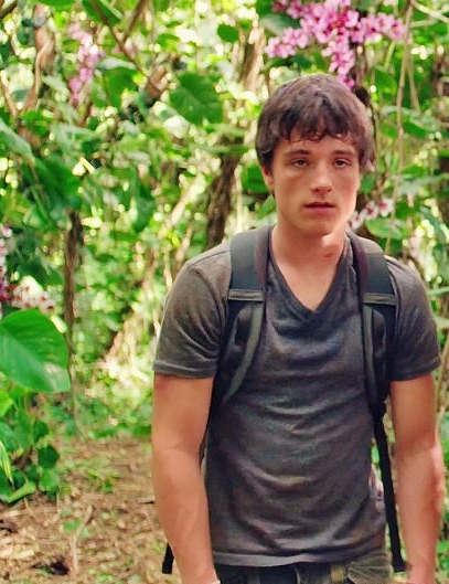 Josh Hutcherson anorexic shirtless Published 02 07 2012 at 407 529 in